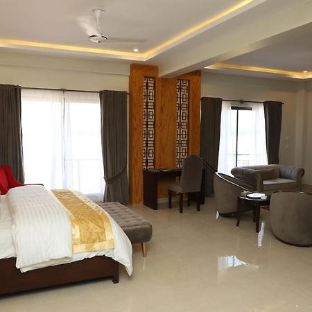 Swat Palace Hotel By Northin Mam Derai الغرفة الصورة