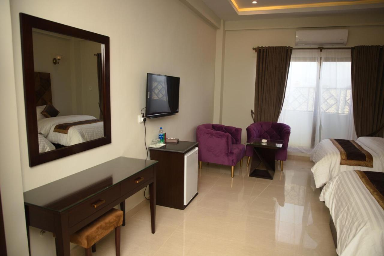 Swat Palace Hotel By Northin Mam Derai المظهر الخارجي الصورة